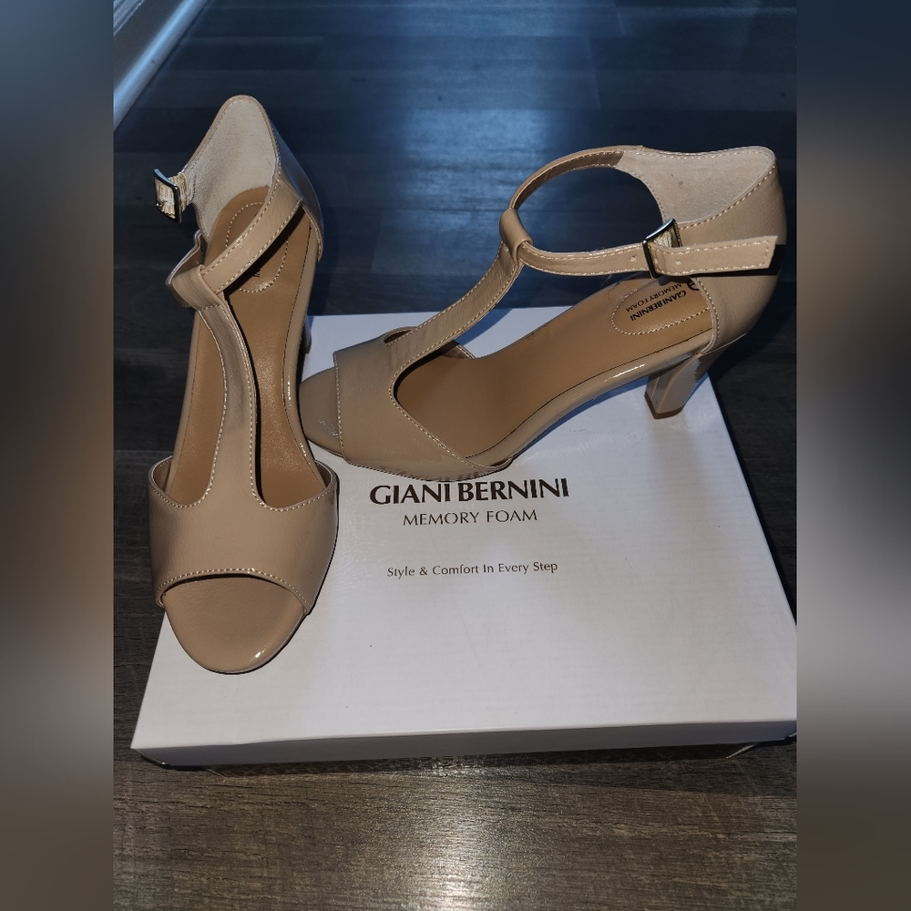 Ladies Shoes